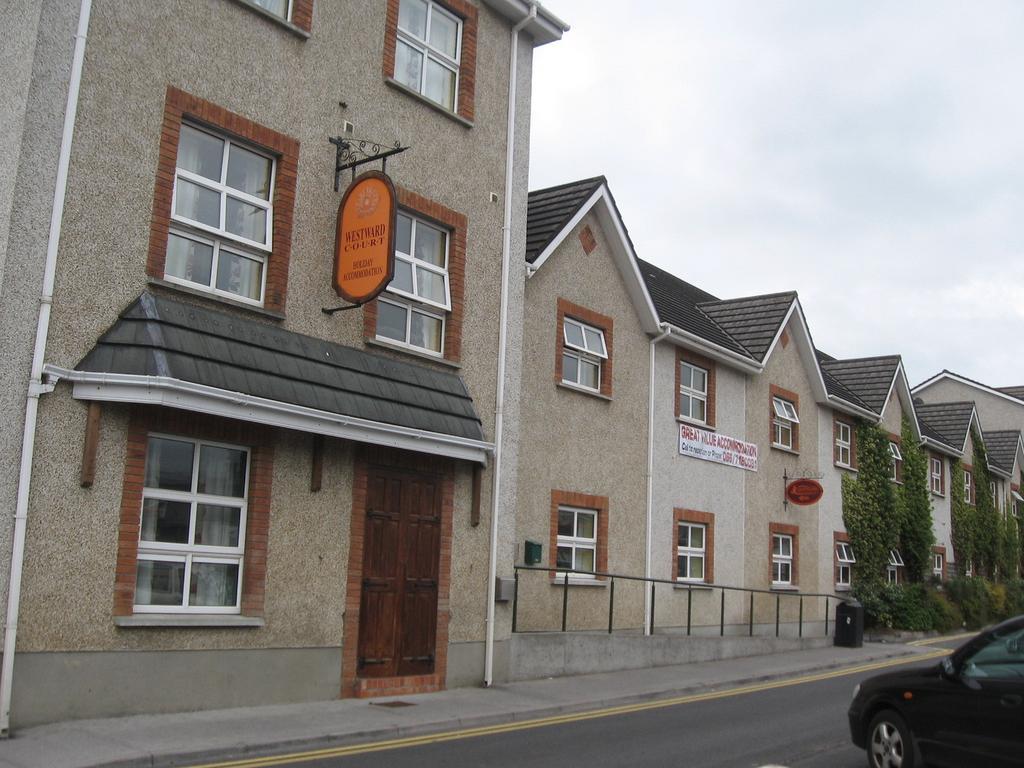 Holiday Guest 2* Tralee